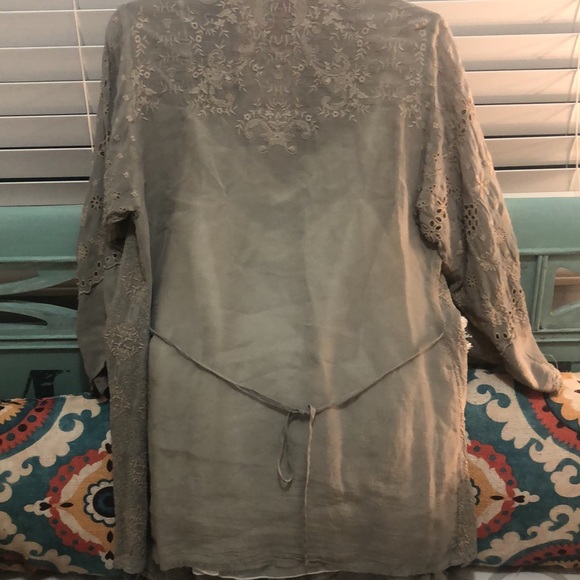 Johnny Was Kimono 👘 - Picture 4 of 11